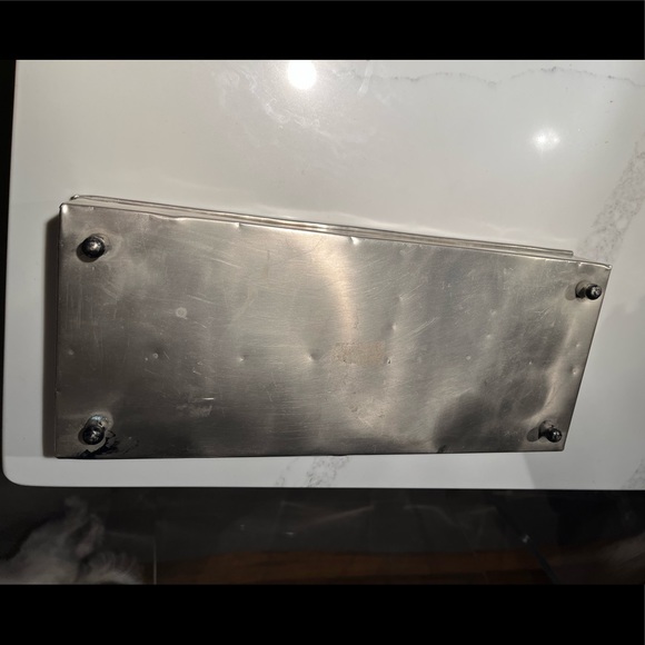 Metal organizer with four compartments - Picture 7 of 11